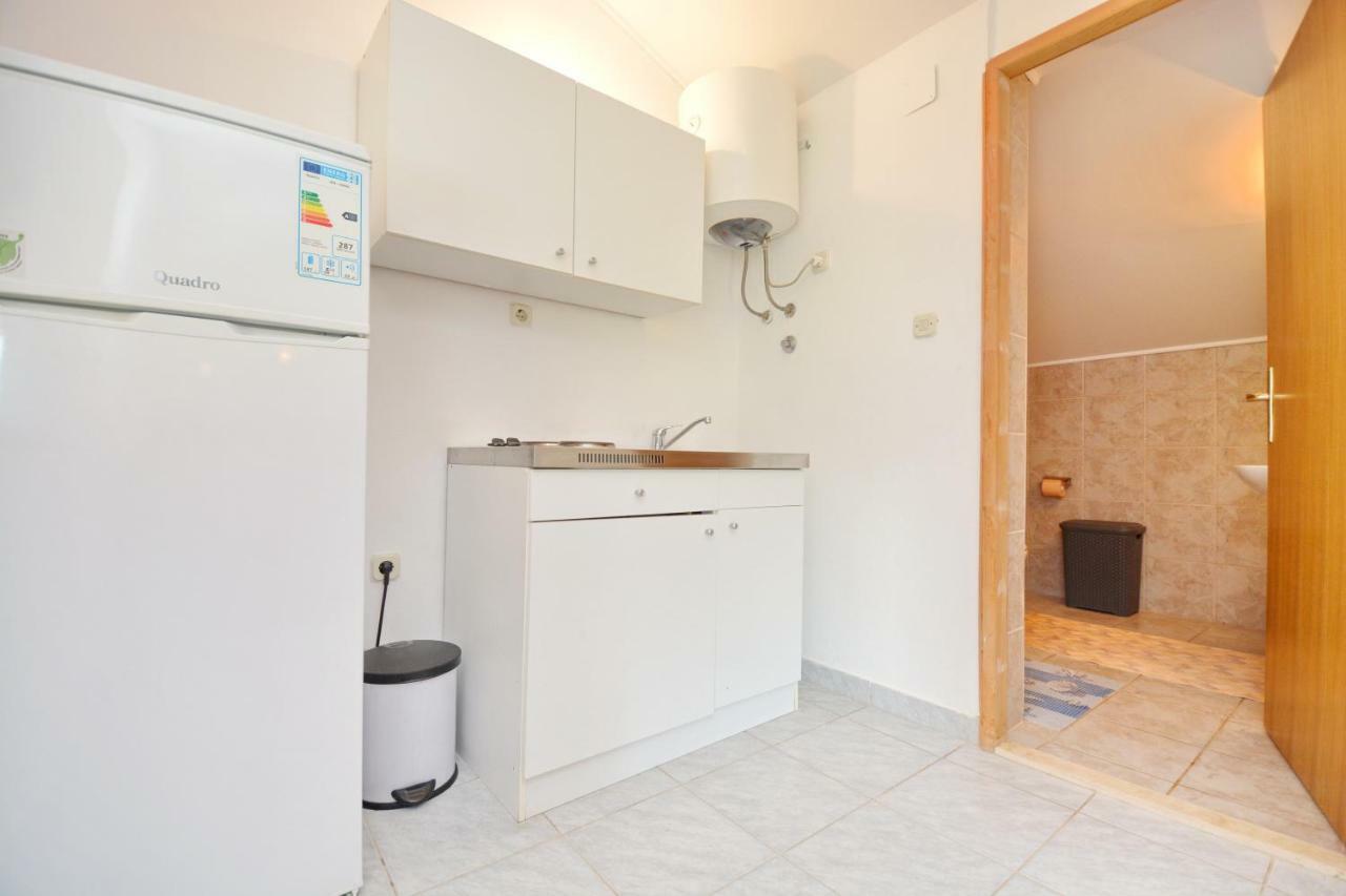 Apartmani Maca Sikovo ภายนอก รูปภาพ